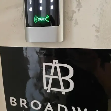 Broadway B1 شقة *